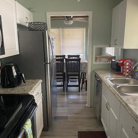 3 Bedroom House Fenced Backyard Private Patio Areas Grill Firepit Plenty Parking! Quick Access 10 Min To Beach Airport Delray West Palm Lake Worth Beach Exteriör bild