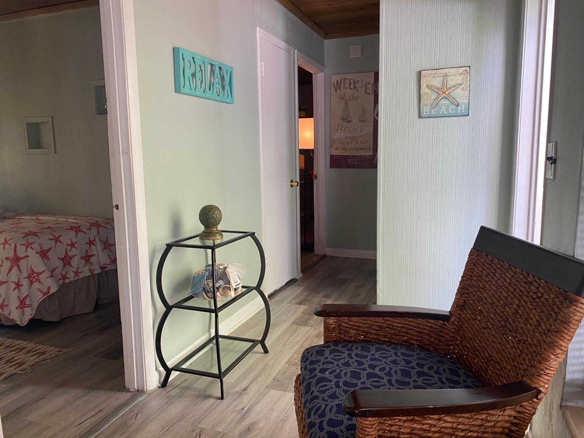 3 Bedroom House Fenced Backyard Private Patio Areas Grill Firepit Plenty Parking! Quick Access 10 Min To Beach Airport Delray West Palm Lake Worth Beach Exteriör bild